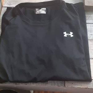 Mens under armour shirt